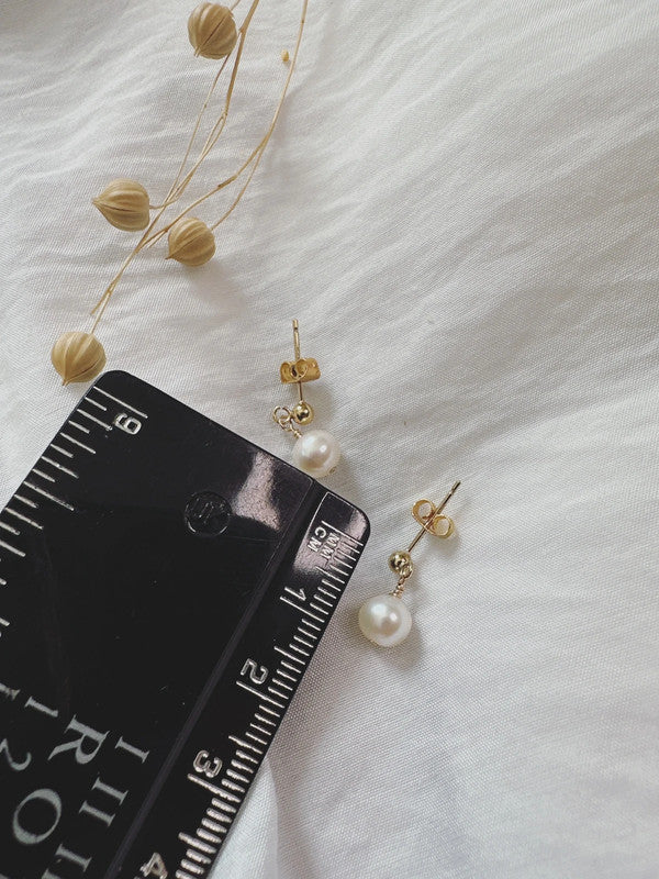 Soul Mate & Natural pearl mini earrings