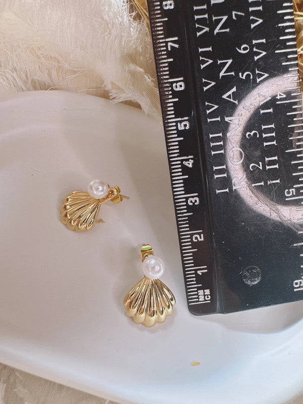 Soul Mate & 14k gold plated pearl earrings