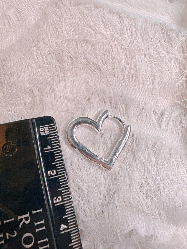 Soul Mate & 925 silver heart shaped earrings