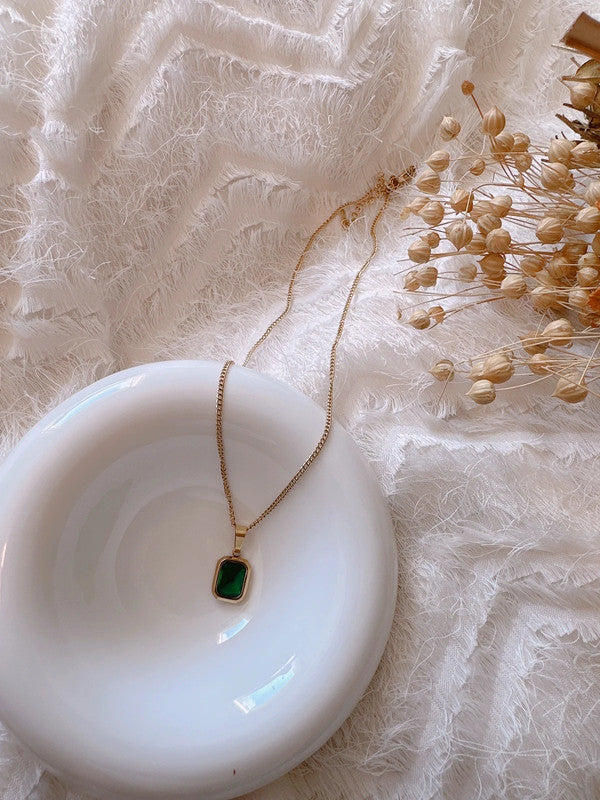 Soul Mate & Green stone stainless steel necklace