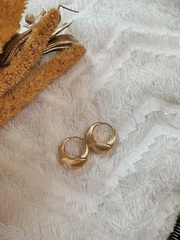 Soul Mate & 925 silver post earrings