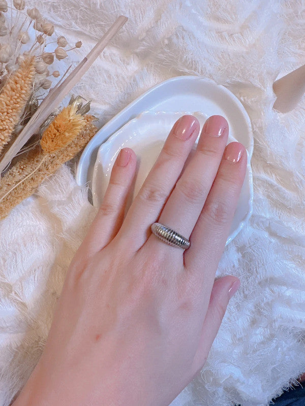 Soul Mate & 9925 Silver adjustable ring
