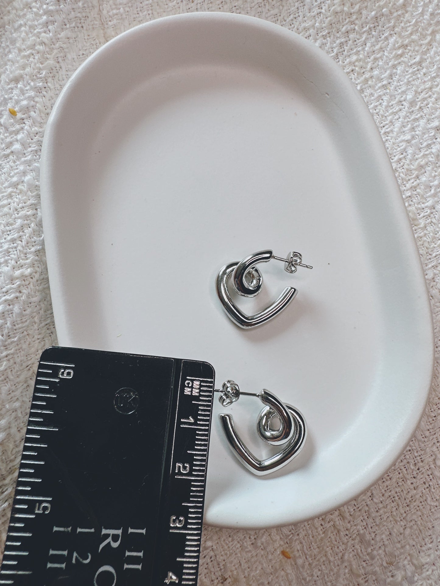 Heart shaped 925 silver post earrings