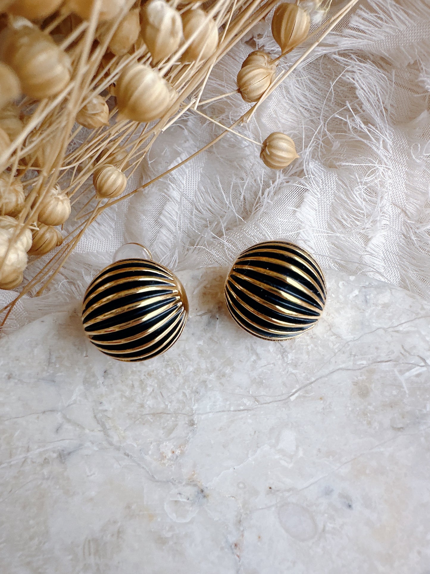 Soul Mate & 925 silver post earrings