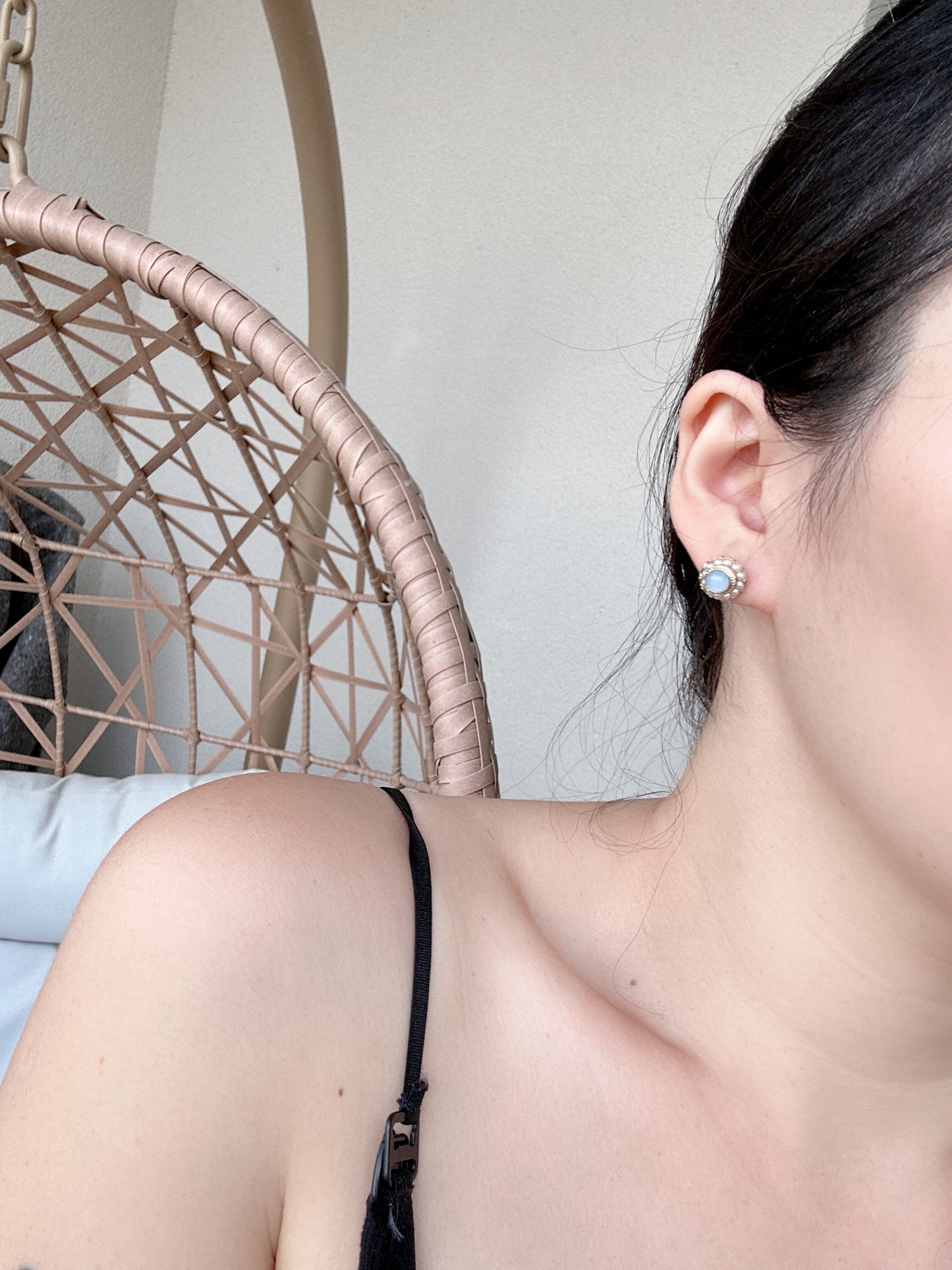 925 Silver post blue mini earrings