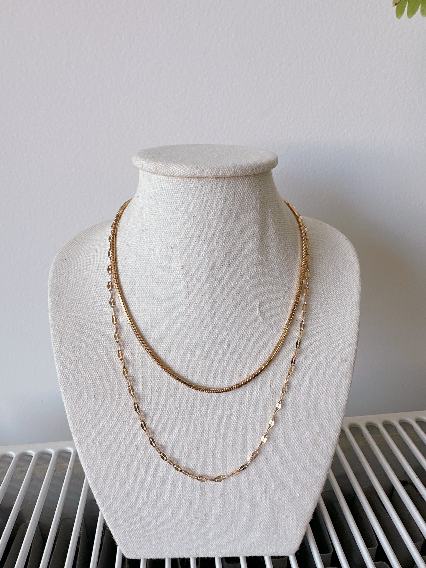 Set of two stainless steel necklace