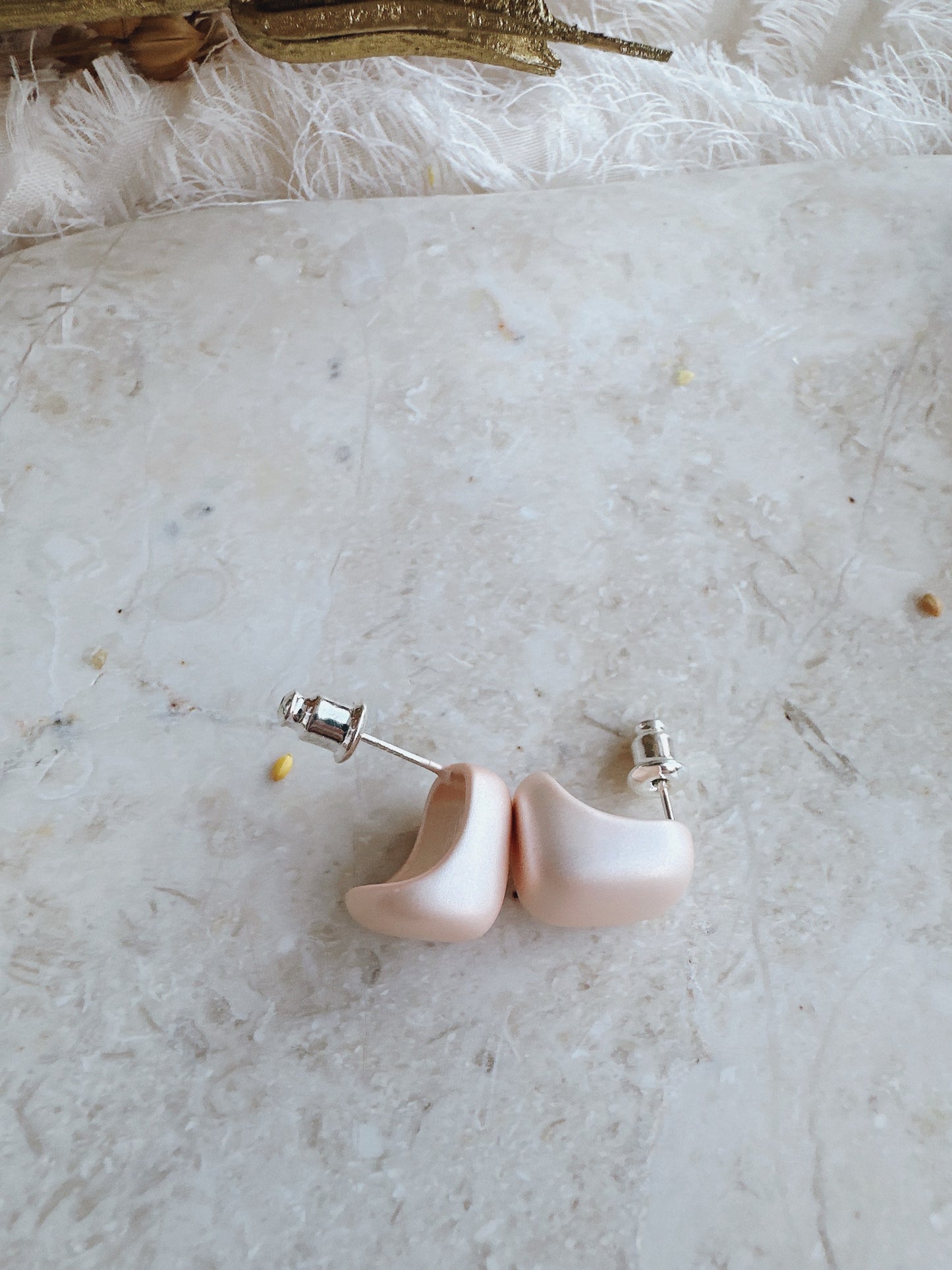 Soul Mate Q & Frosted Pink Gold Plated Stud Earrings