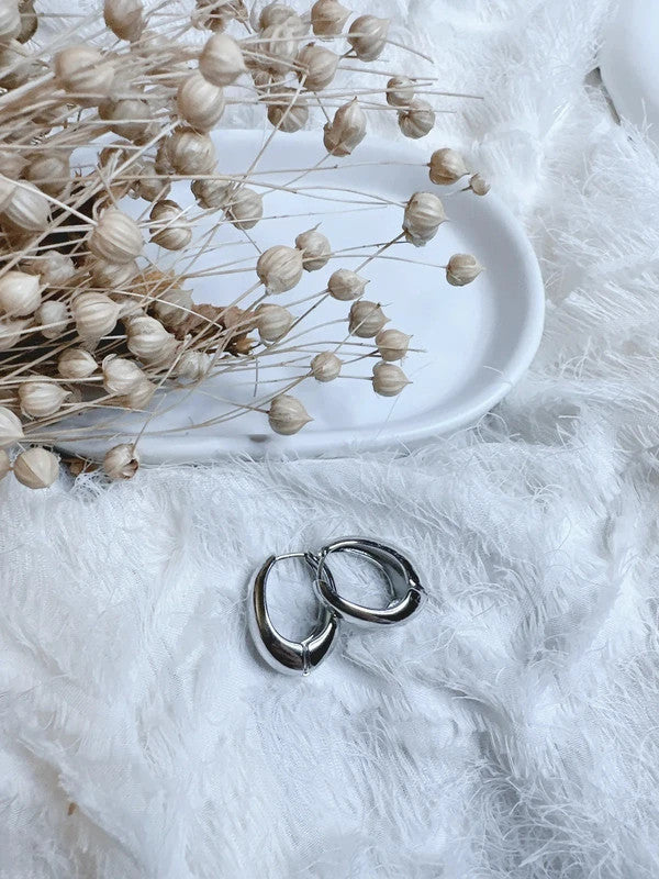 Soul Mate basic & 925 Silver post hoop earrings