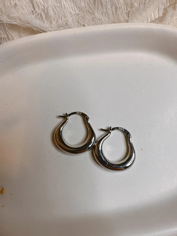 Soul Mate hoop & 925 Silver post earrings