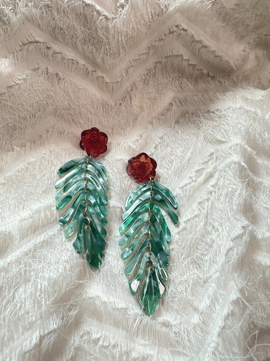 Soul Mate & 925 silver needles rose red and green earrings