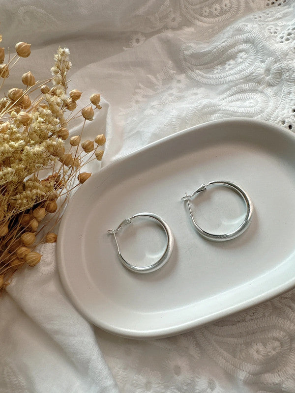 Soul Mate hoop & Matt 925 silver post 30mm earrings (silver)