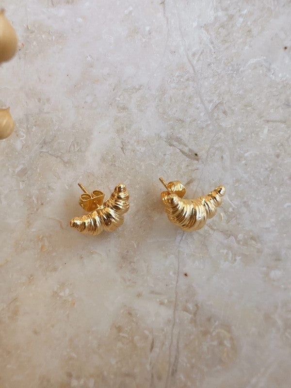 Soul Mate & 925 silver post crossant mini earrings