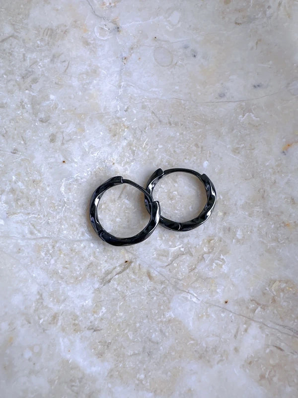 Unisex 925 sterling Silver star  “one earring” (Black)