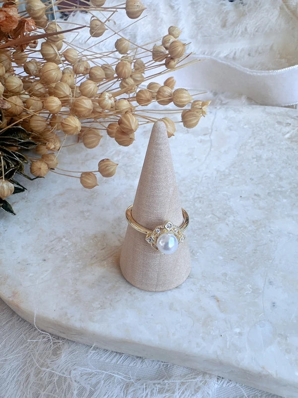 Soul Mate   & Water fresh Pearl rococo style adjustable ring