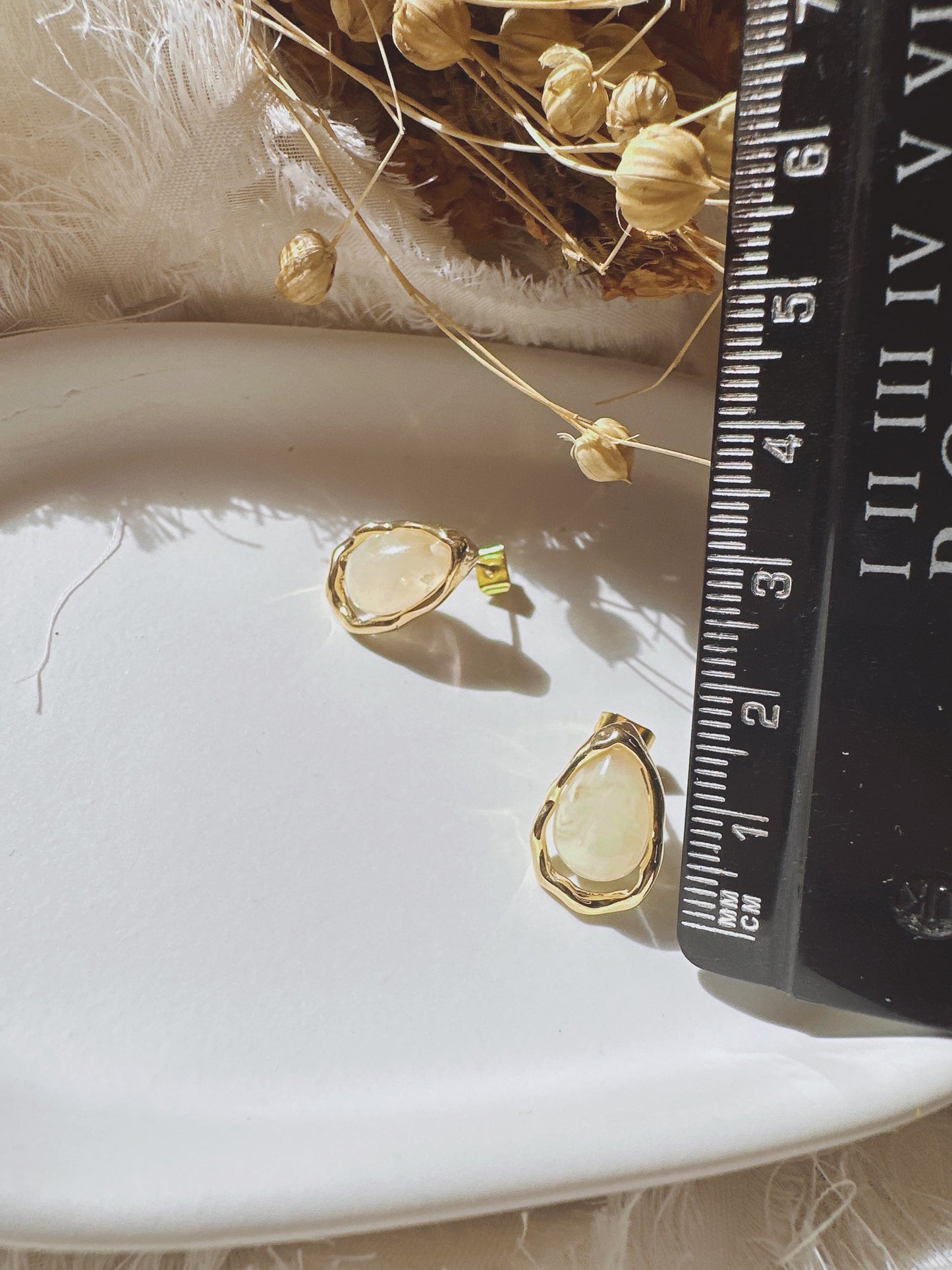 925 Silver post White stone earrings