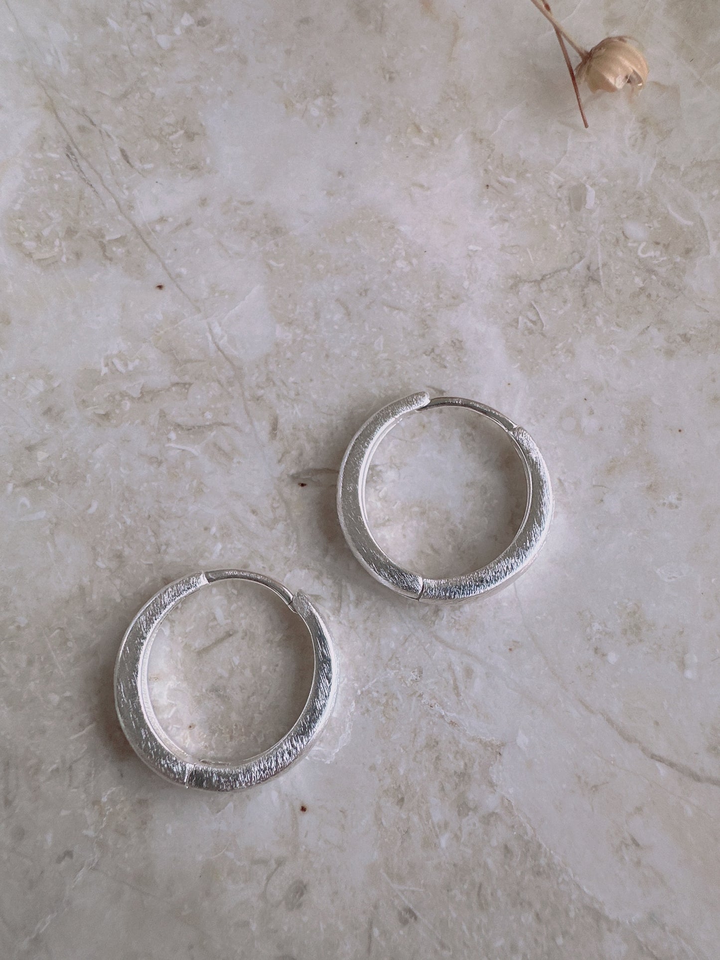 925 sterling silver mini hoop earrings