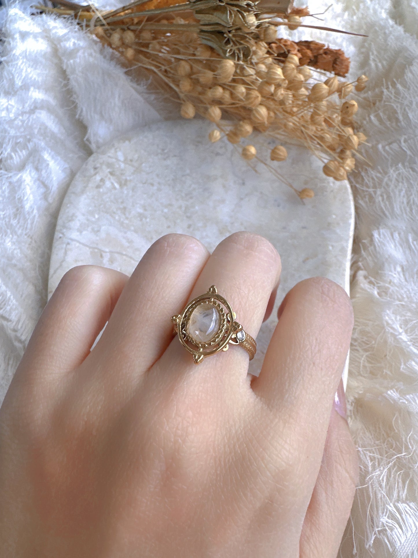 Natural white stone stainless steel adjustable ring