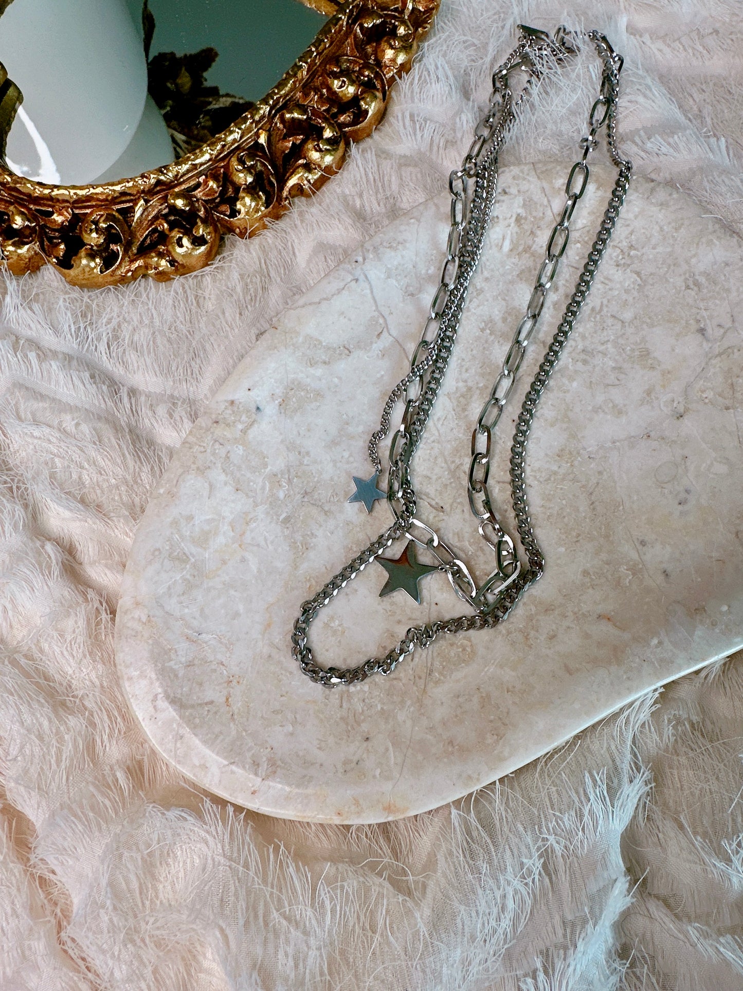 2 layers stars necklaces silver color