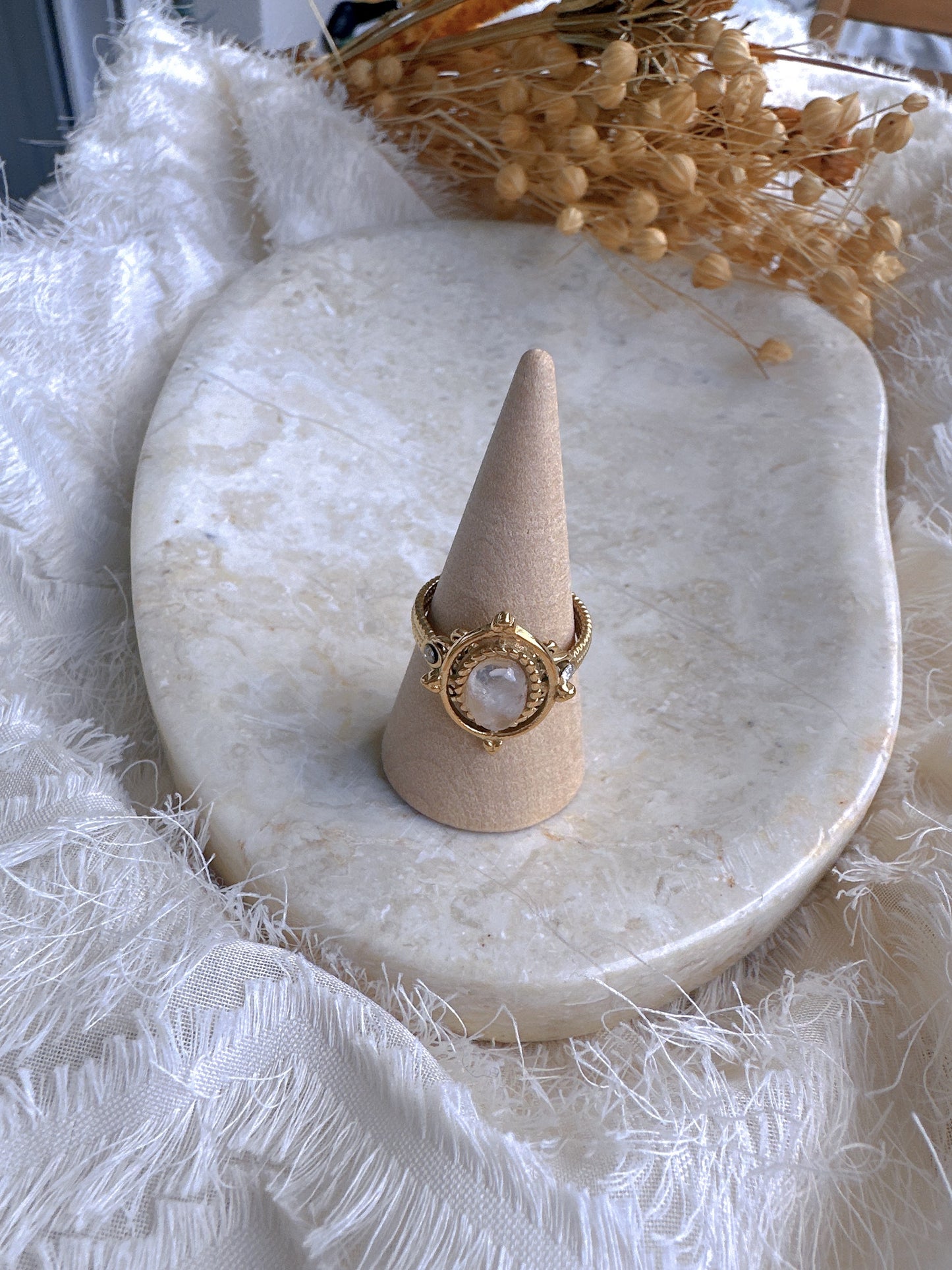 Natural white stone stainless steel adjustable ring