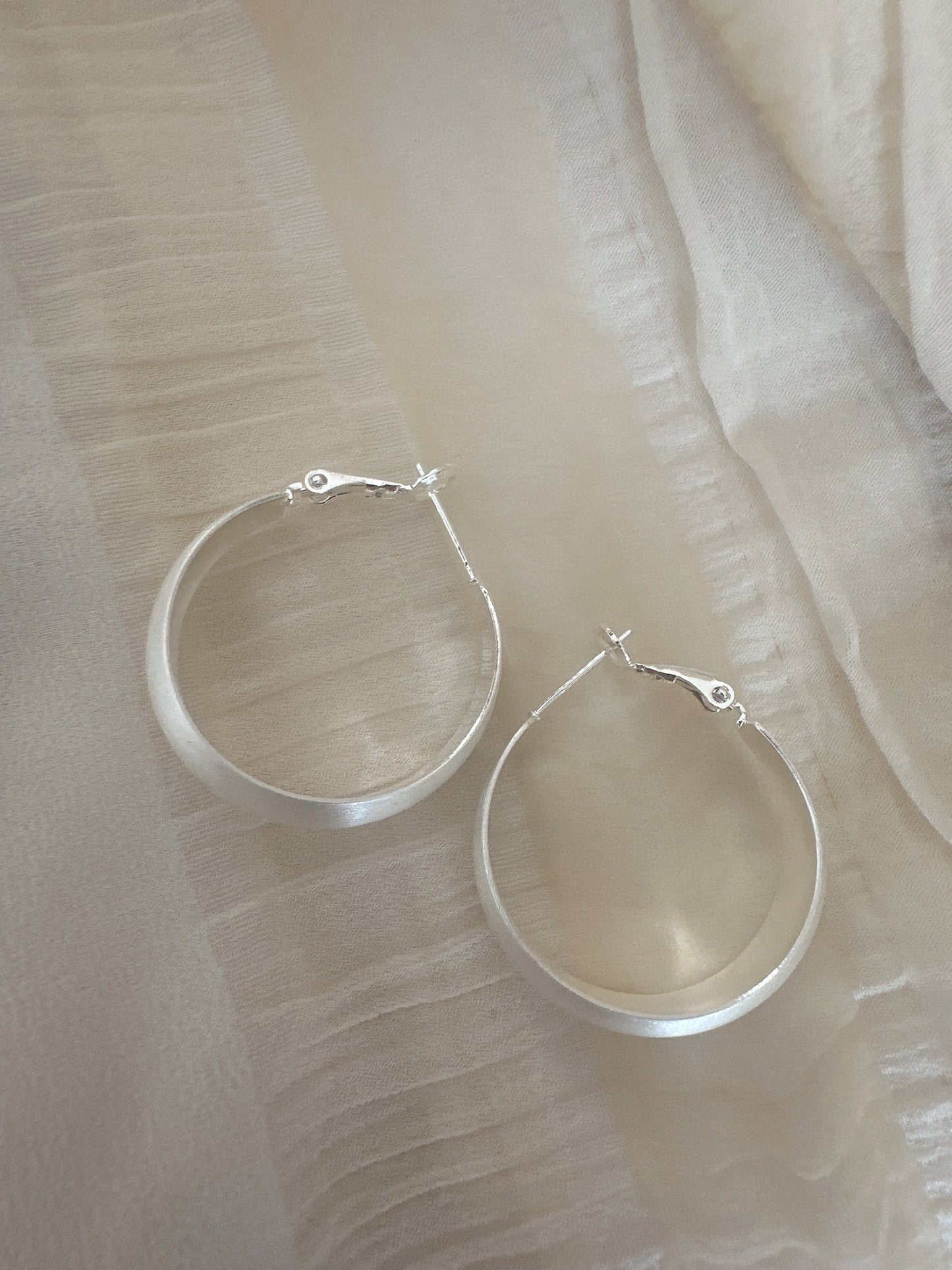 3 cm 925 silver posts classic hoop earrings