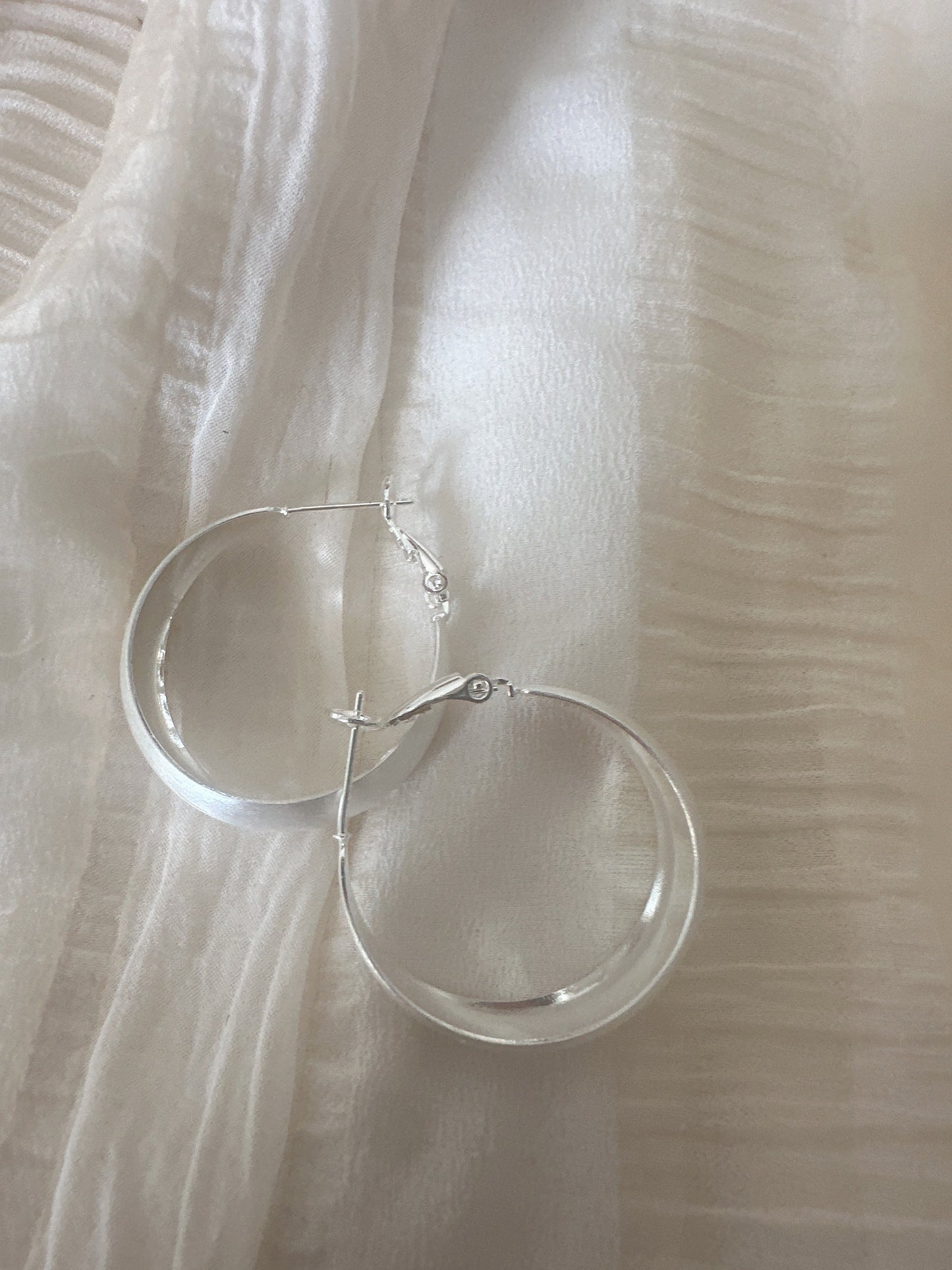 3 cm 925 silver posts classic hoop earrings