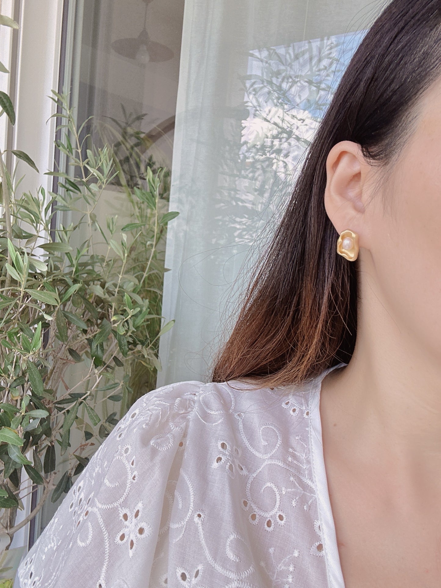 925 Silver post natural pearl earrings