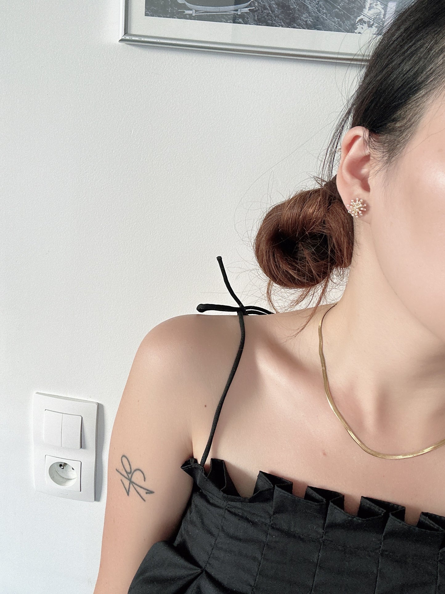 Stainless steel minimalist necklace