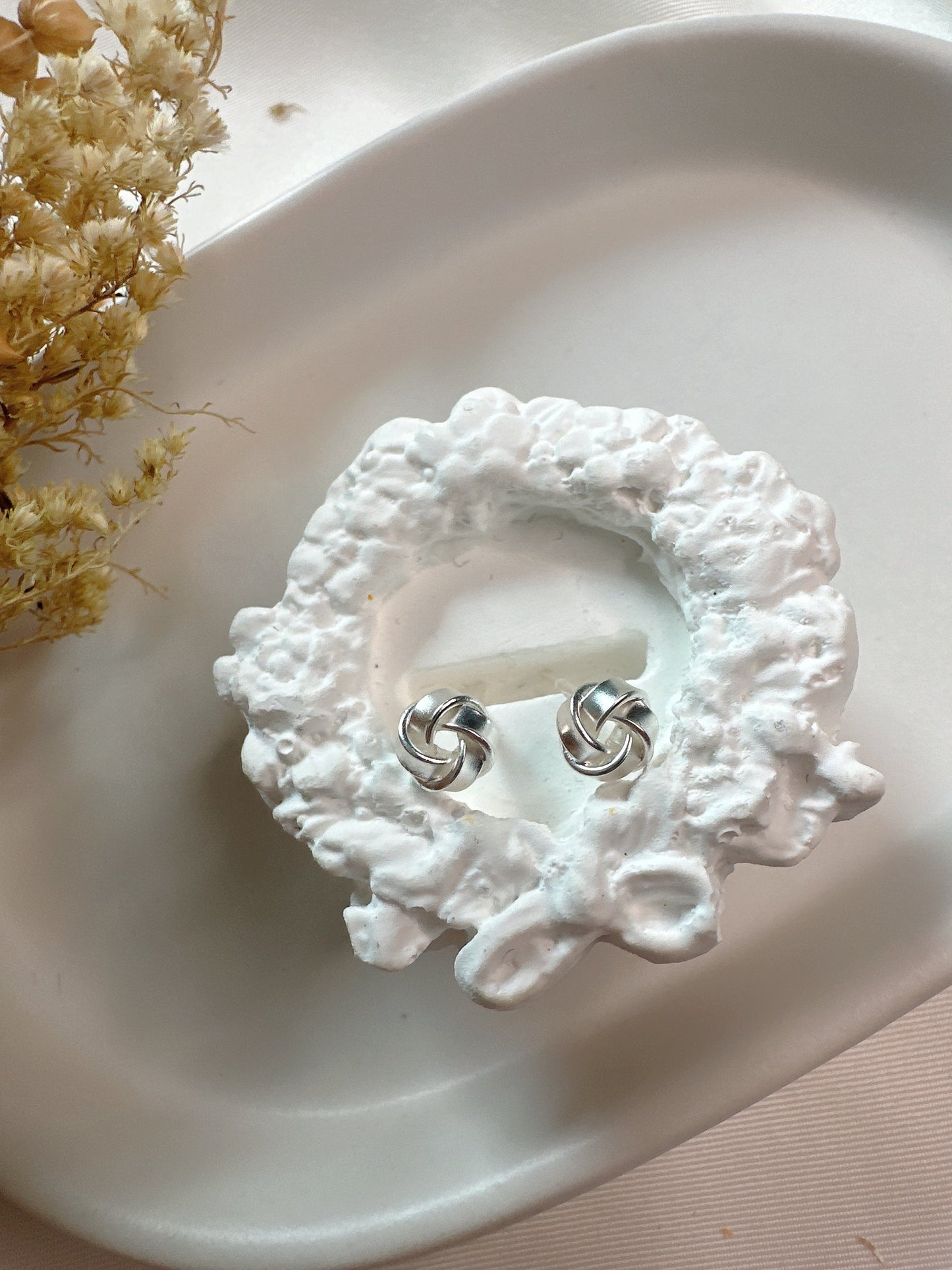 Soul mate & 6 mm 925 sterling silver mini earrings
