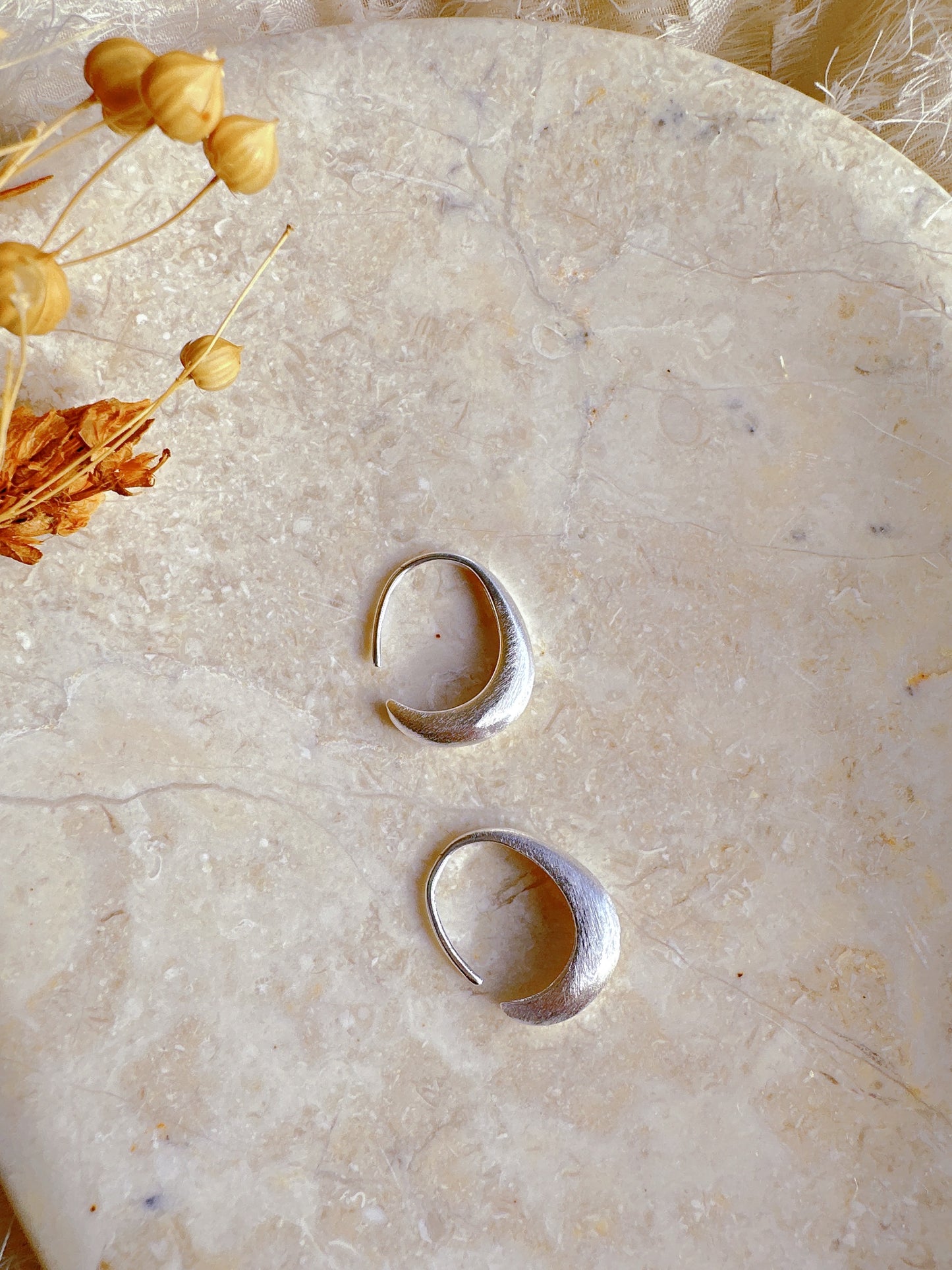 925 silver post silver color earrings