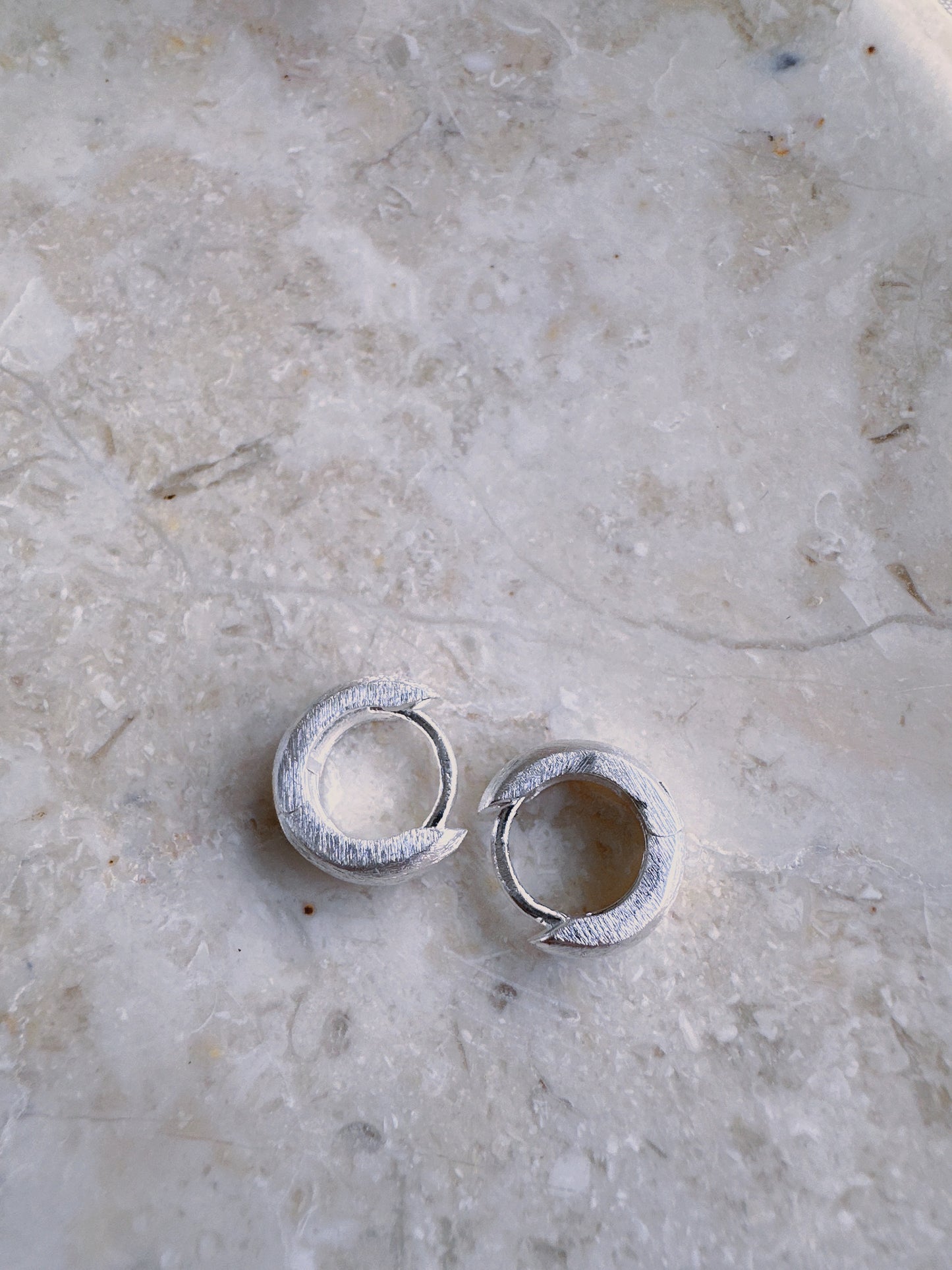 925 sterling silver mimi hoop earrings