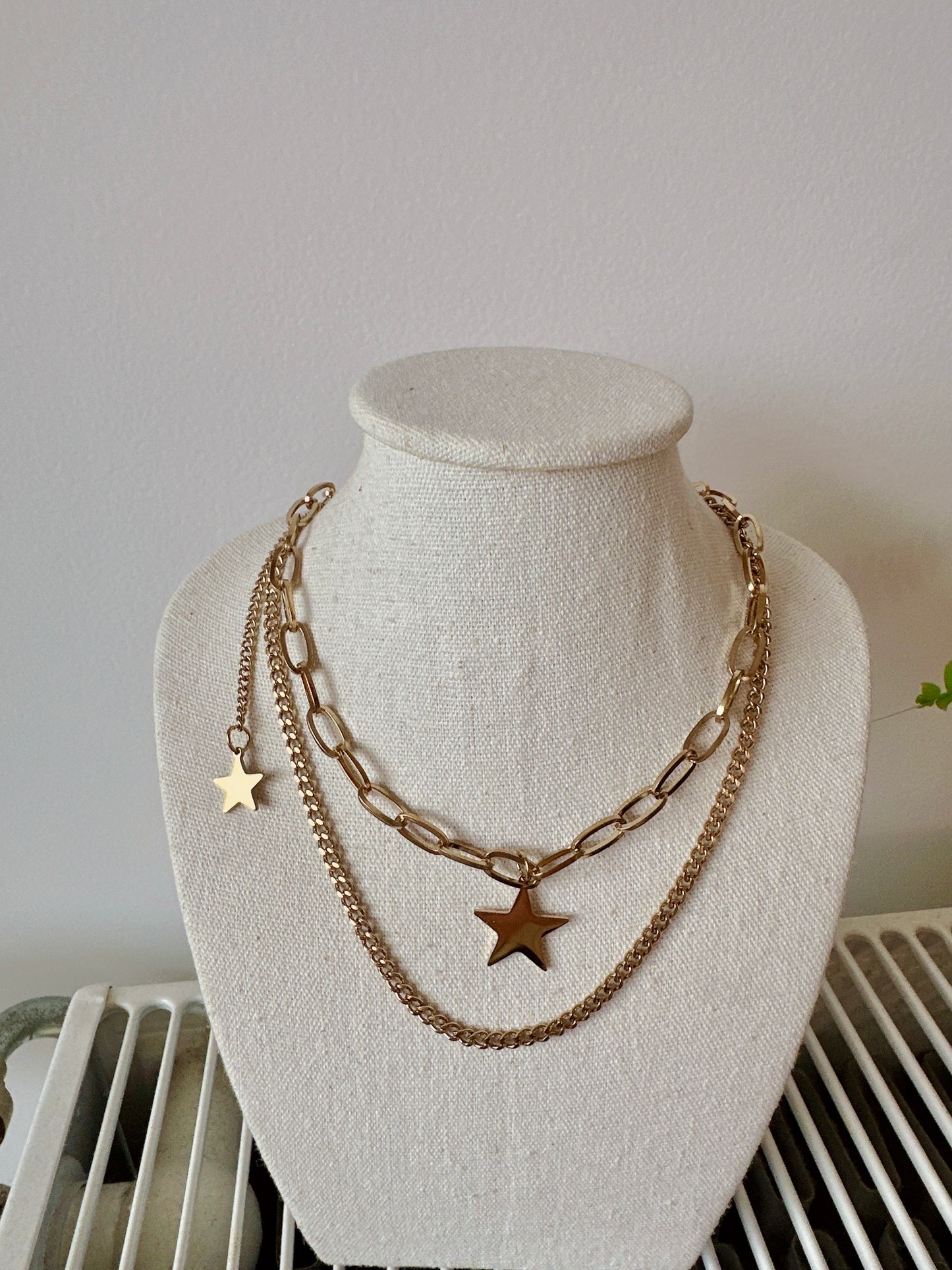 2 layers stars necklaces