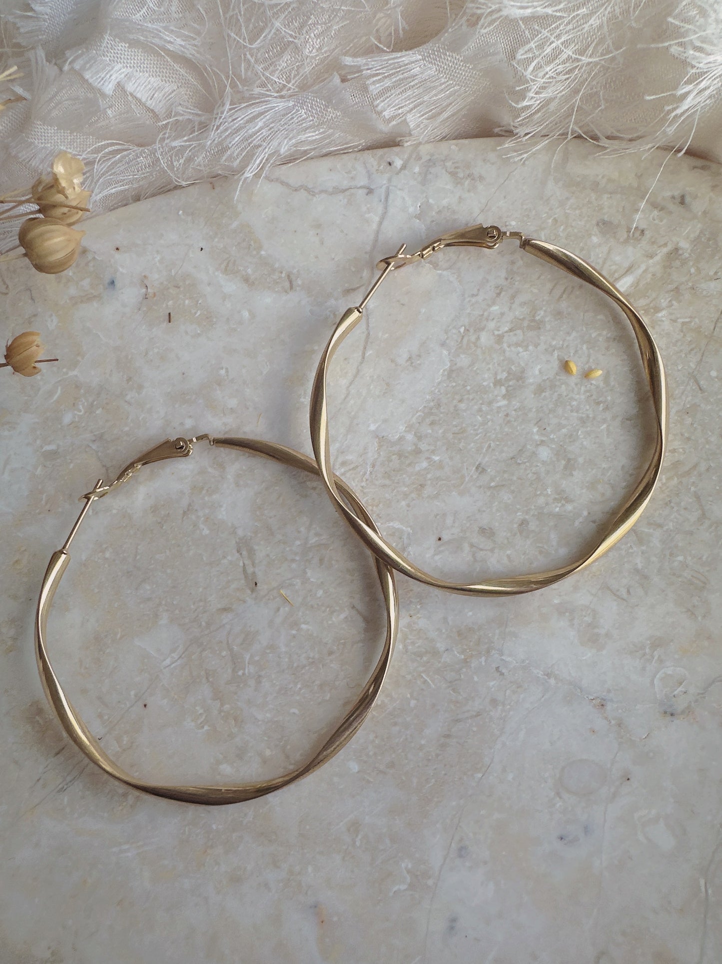 Soul Mate Ze & 50mm 18k Gold Plated Big Hoop Earrings