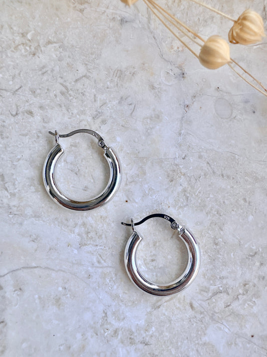 925 sterling Silver Classic hoop earrings