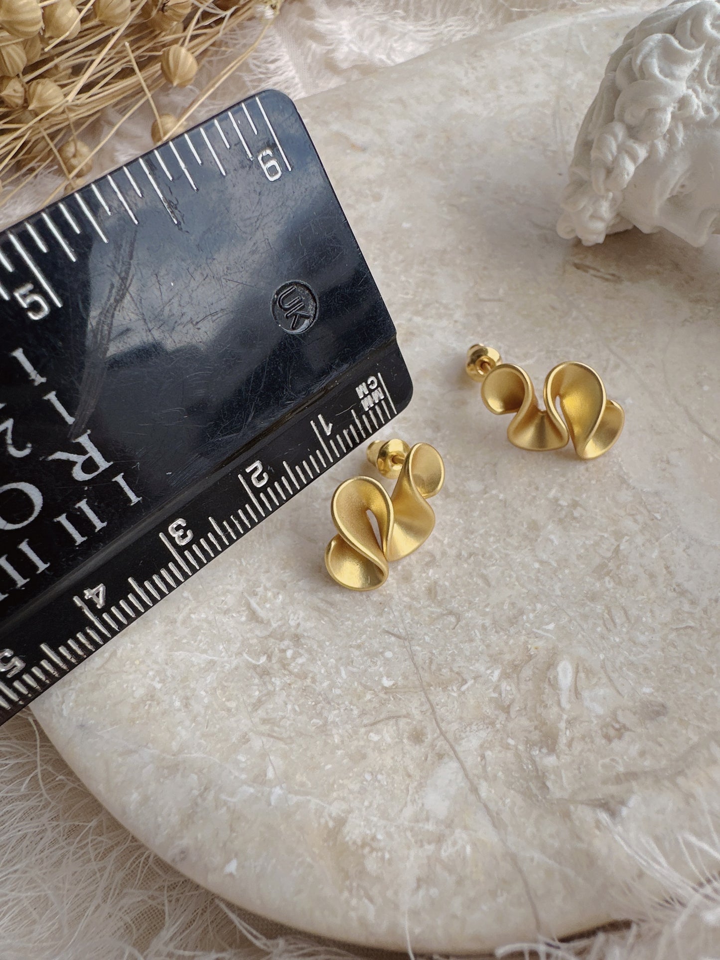 925 Silver post earrings