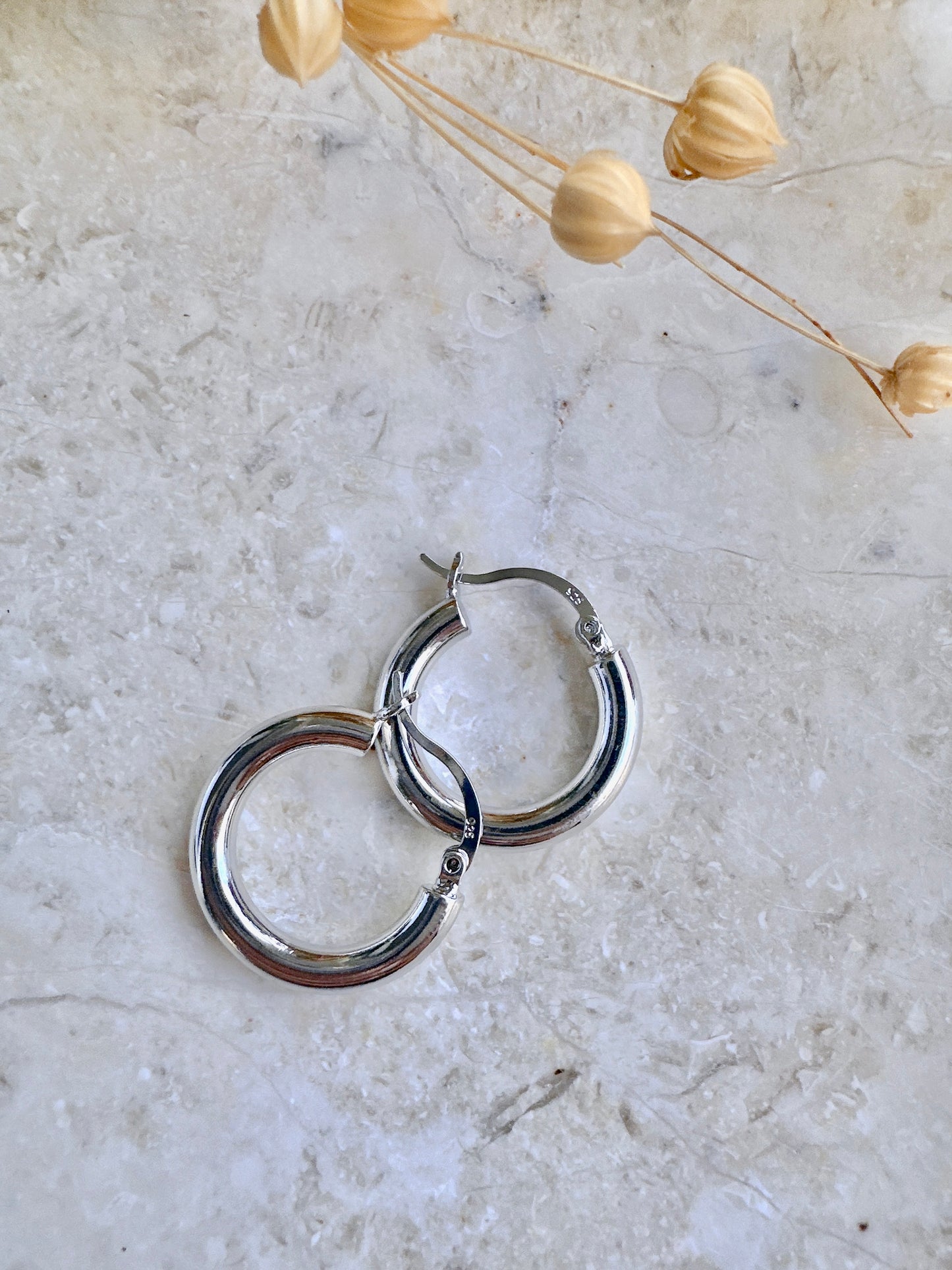 925 sterling Silver Classic hoop earrings