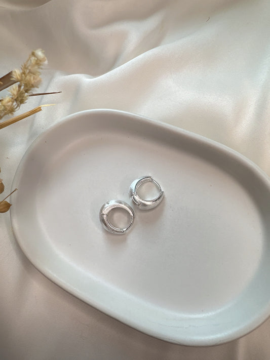 925 Silver post minimalist earrings
