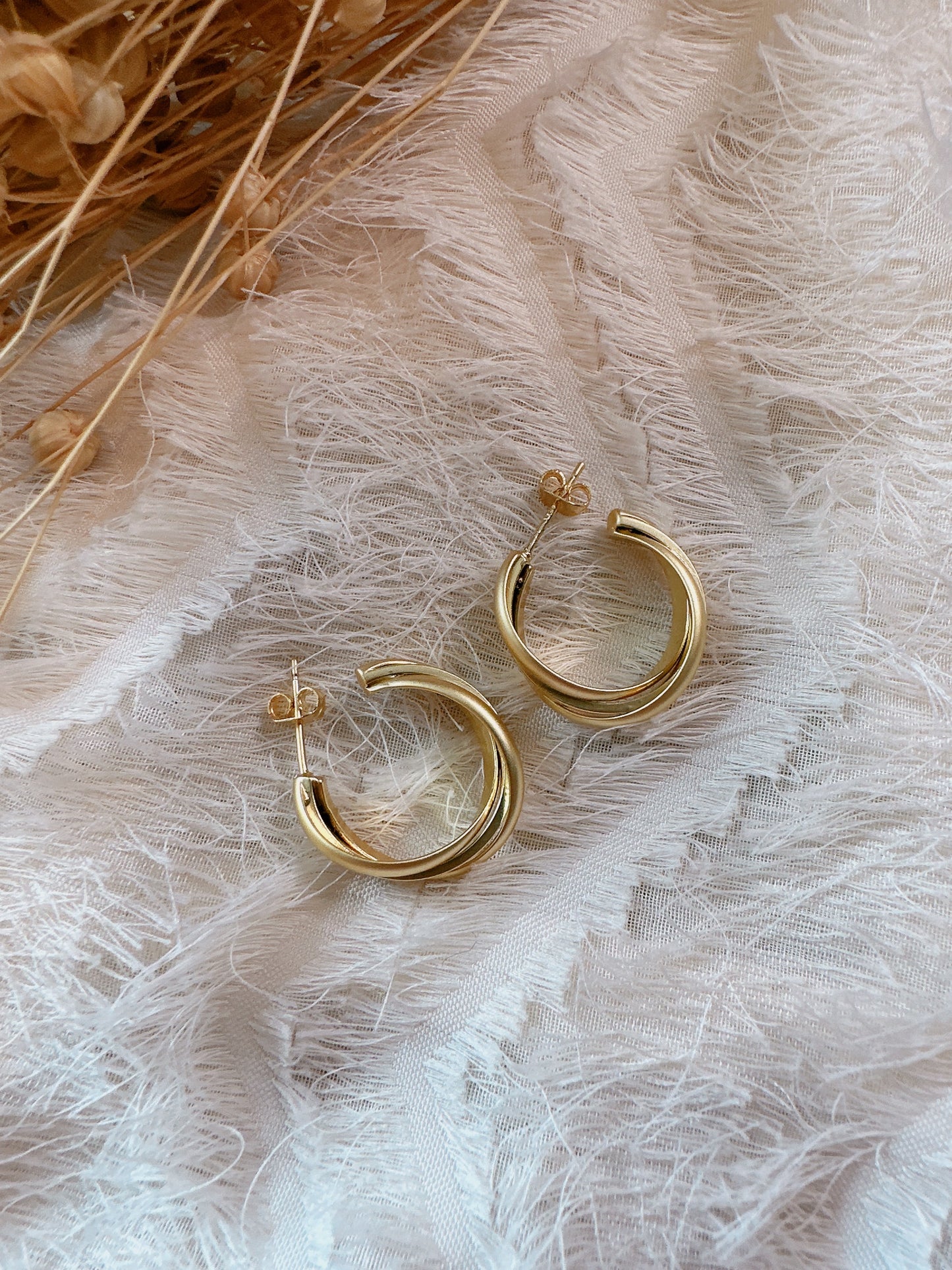 Soul Mate & Lily - 925 silver post matte earrings