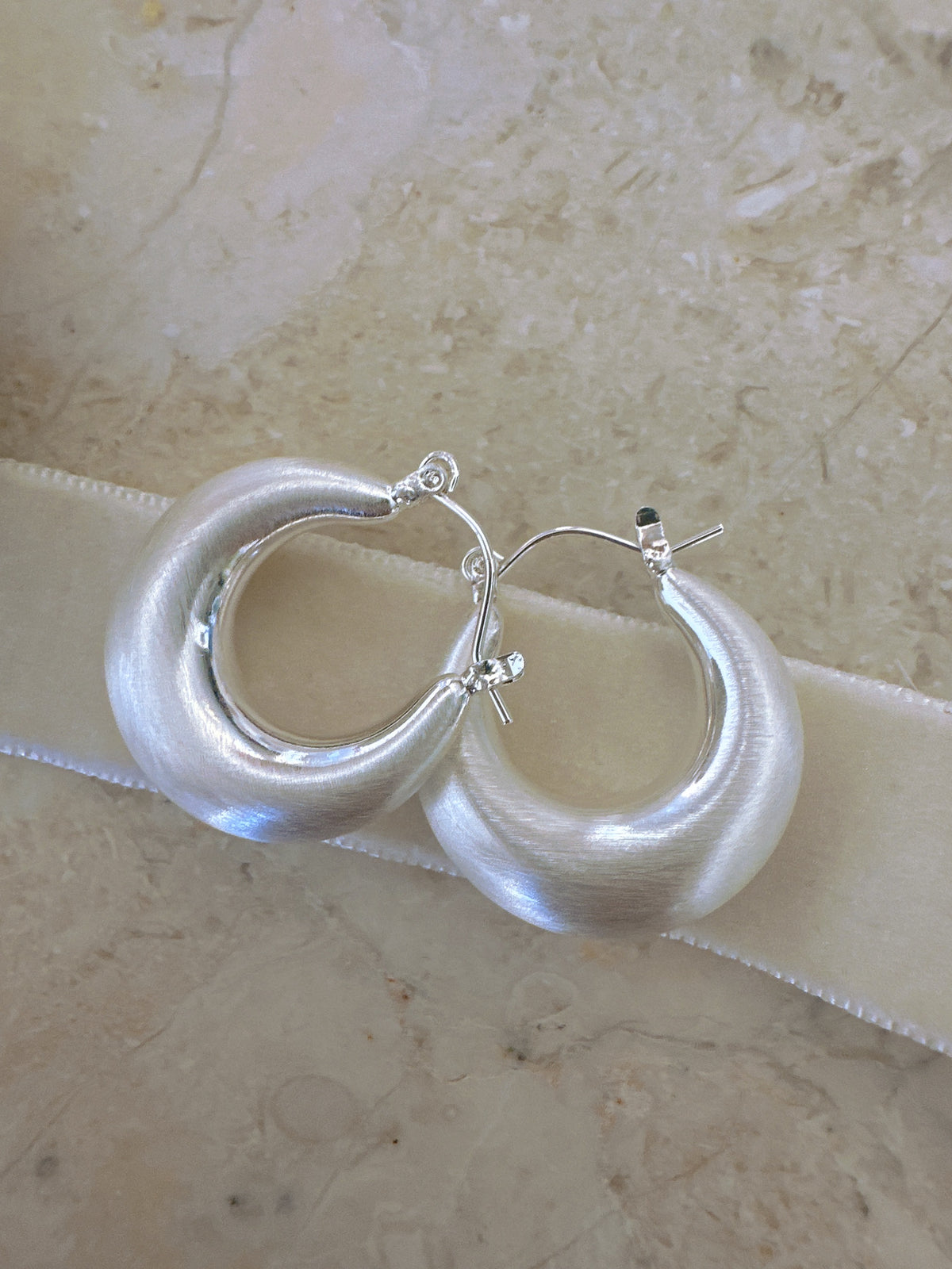 3 cm 925 silver posts classic thick hoop earrings