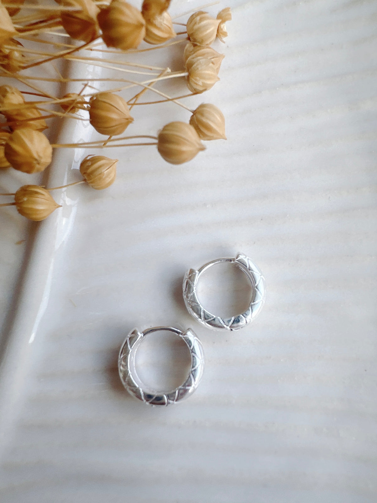 13mm 925 Sterling Silver Texured Hoop earrings