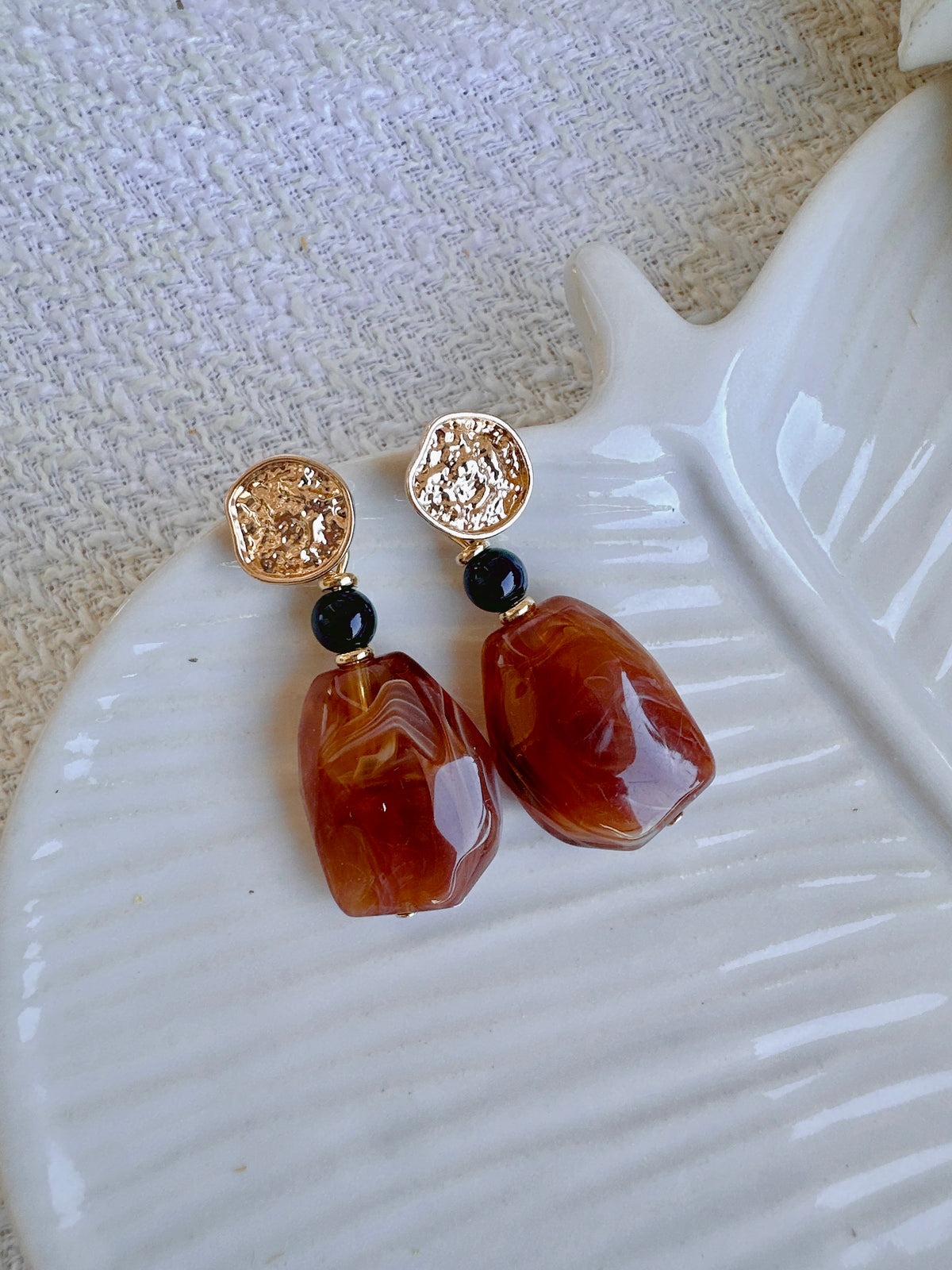 4.5 cm Vintage style brown  925 silver posts earrings