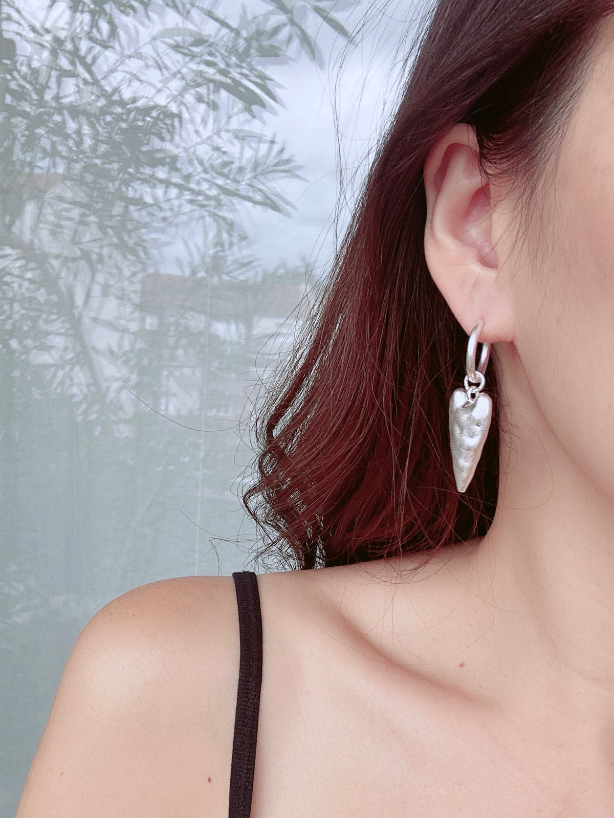 Silver Plated Vintage Style Minimalist Heart Drop Earrings 4.5 cm