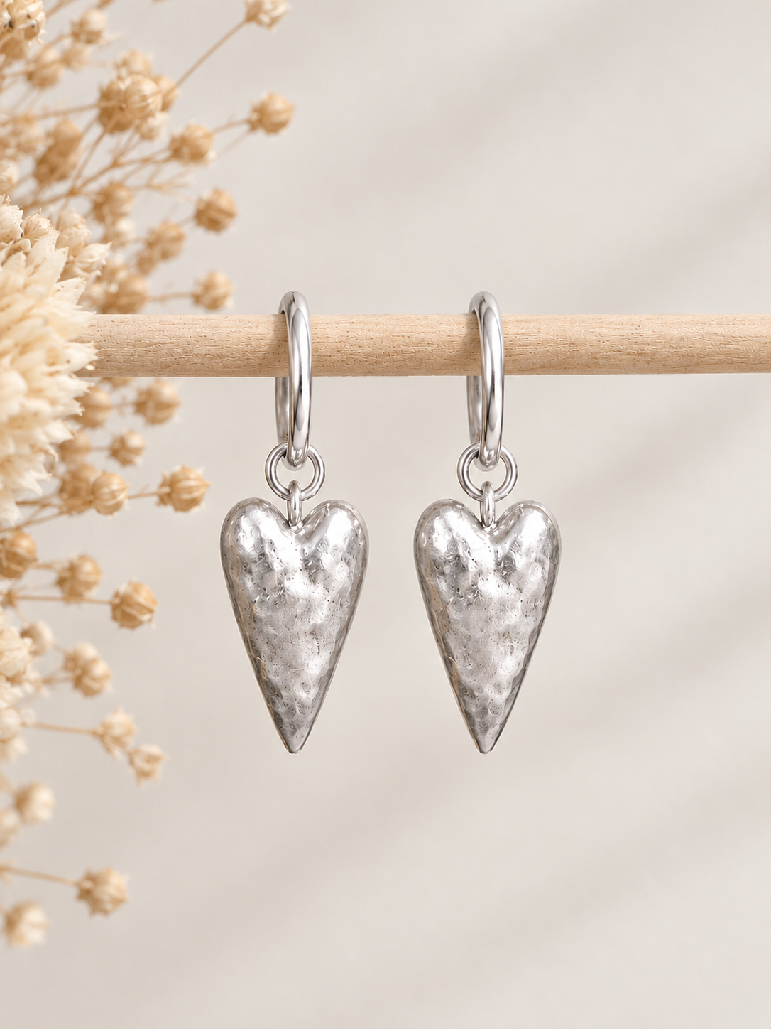 Silver Plated Vintage Style Minimalist Heart Drop Earrings 4.5 cm