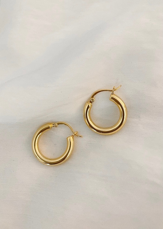 Soul Mate & O - Classic Mini Hoop & 925 Silver Earrings